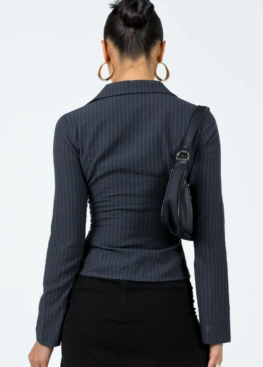 Norah - trendy stripete skjorte